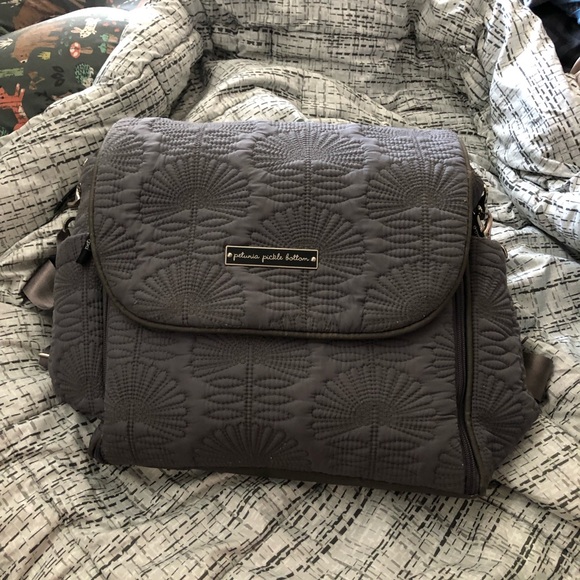 Petunia Pickle Bottom Diaper Bag - Picture 1 of 6